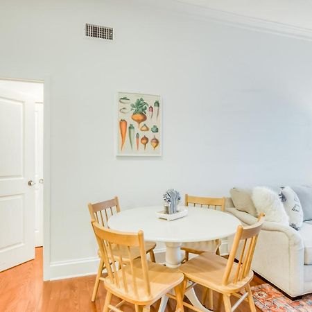 The Goose Getaway Apartment Savannah Bagian luar foto