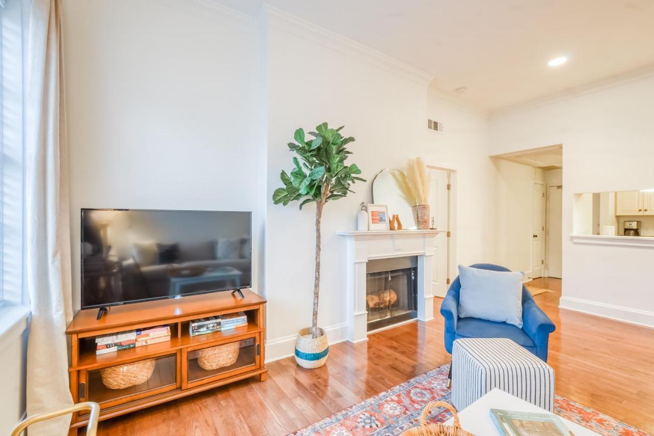 The Goose Getaway Apartment Savannah Bagian luar foto
