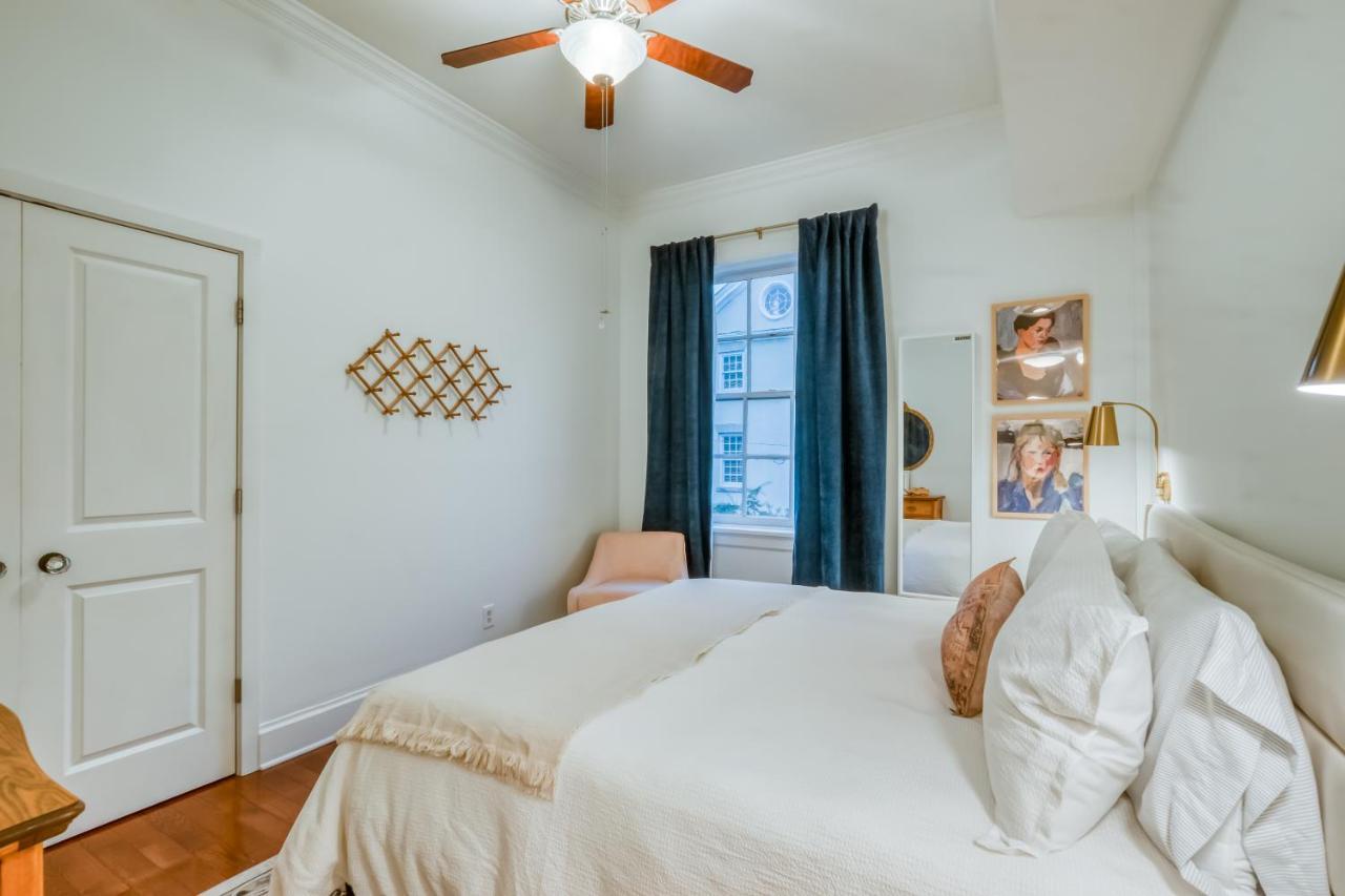 The Goose Getaway Apartment Savannah Bagian luar foto