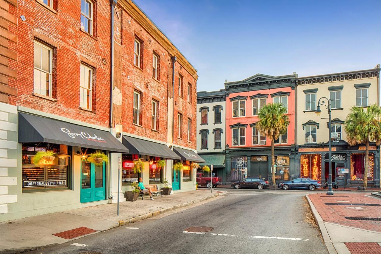 The Goose Getaway Apartment Savannah Bagian luar foto